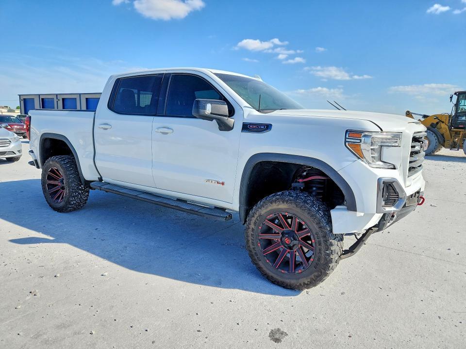 2019 GMC Sierra K1500 AT4