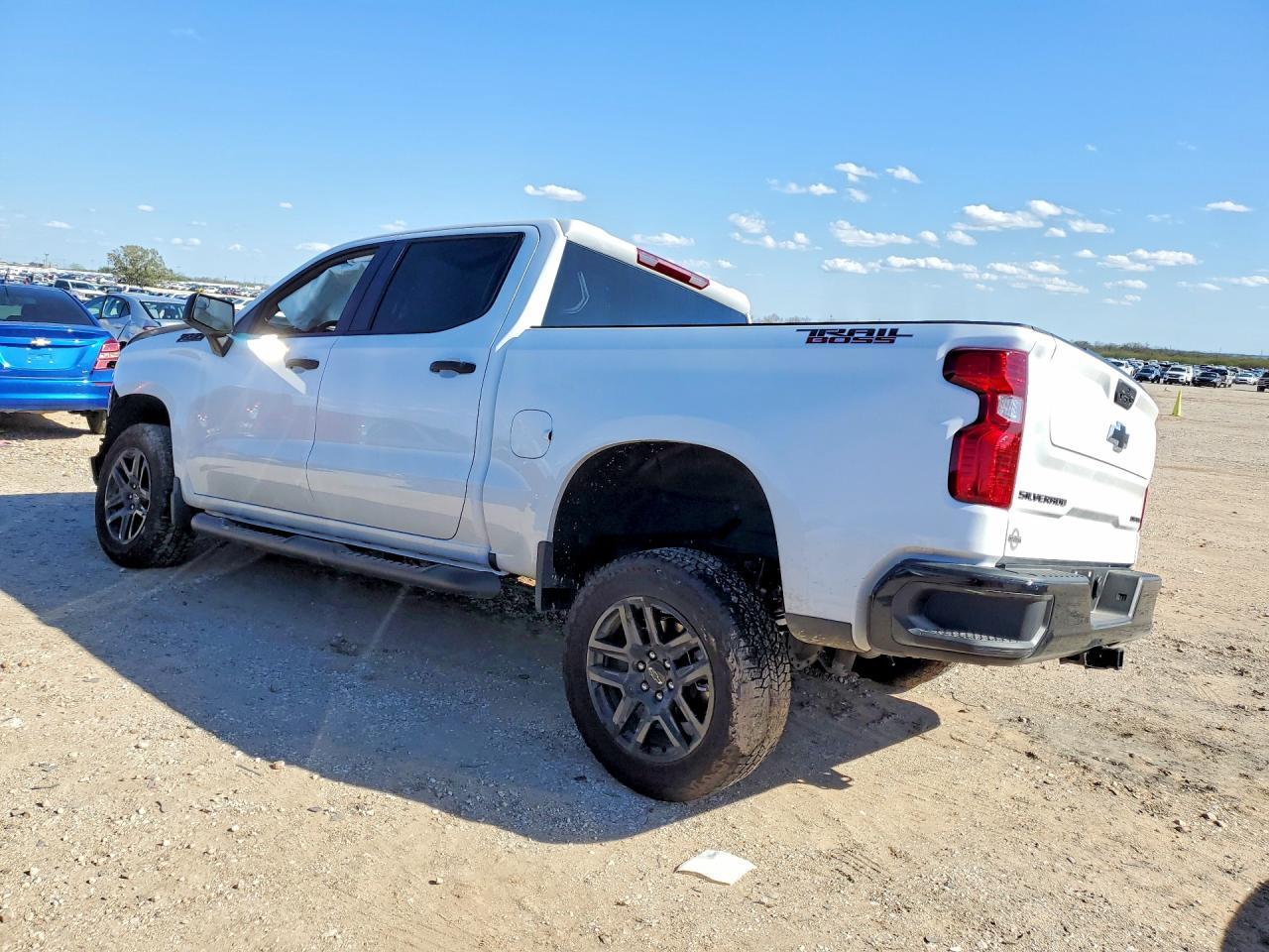 2026 Chevrolet Silverado K1500 Trail Boss Custom
