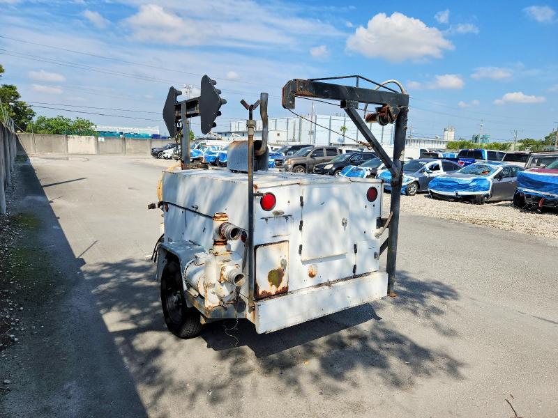 2001 Fenex 2001 Team Fenex F123KP Manhole Support Trailer