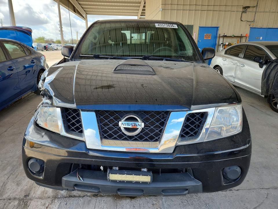 2020 Nissan Frontier SV