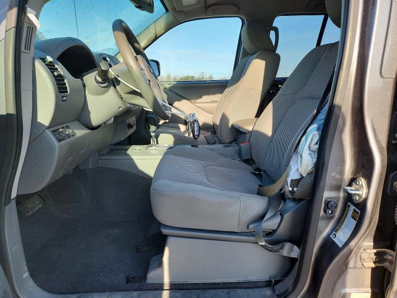 2021 Nissan Frontier SV