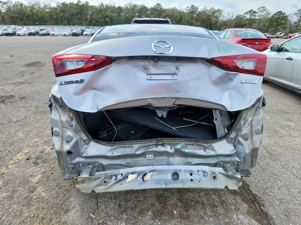 2016 Mazda 3 Sport