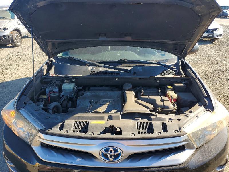 2011 Toyota Highlander Hybrid Base