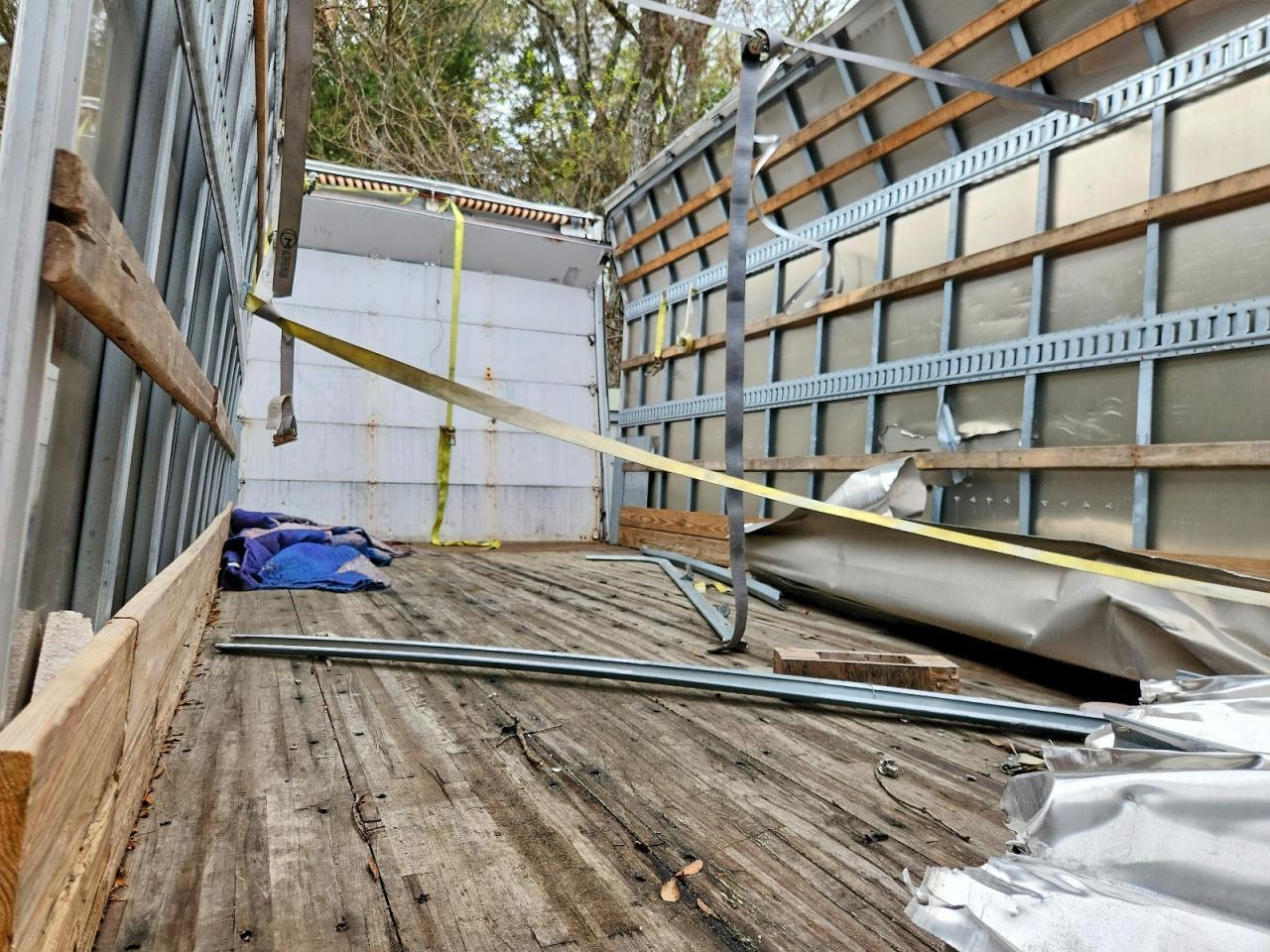 2011 International 4300 BOX Truck