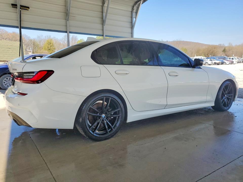 2022 BMW 330i