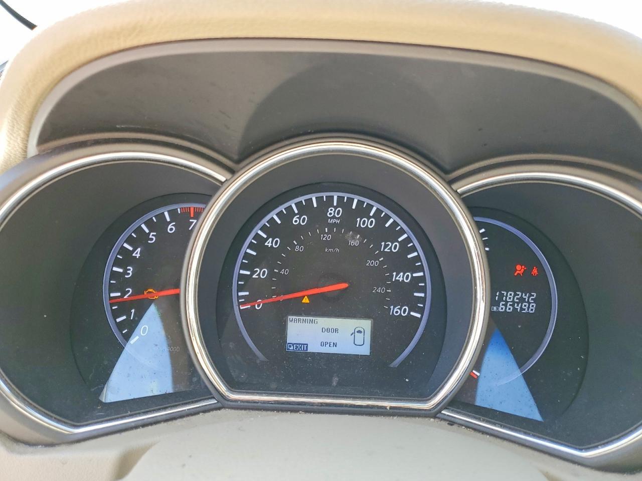 2013 Nissan Murano s