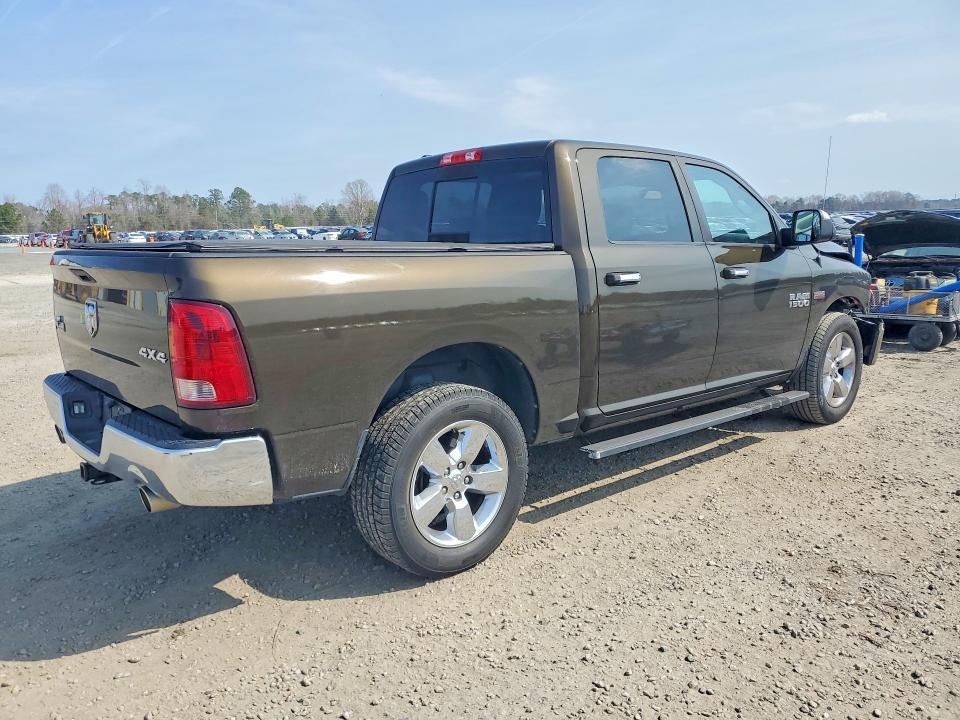 2014 Ram Trucks 1500 SLT