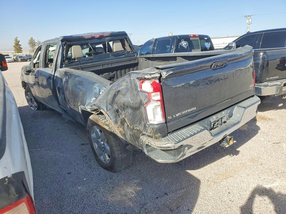 2020 Chevrolet Silverado K3500 LTZ