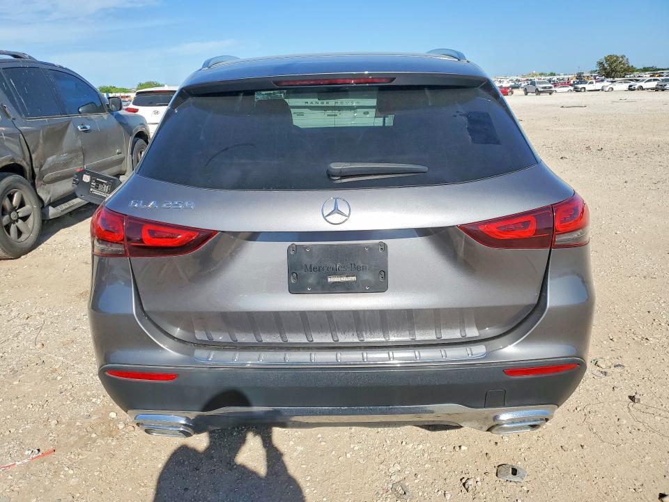 2021 Mercedes-Benz Gla 250