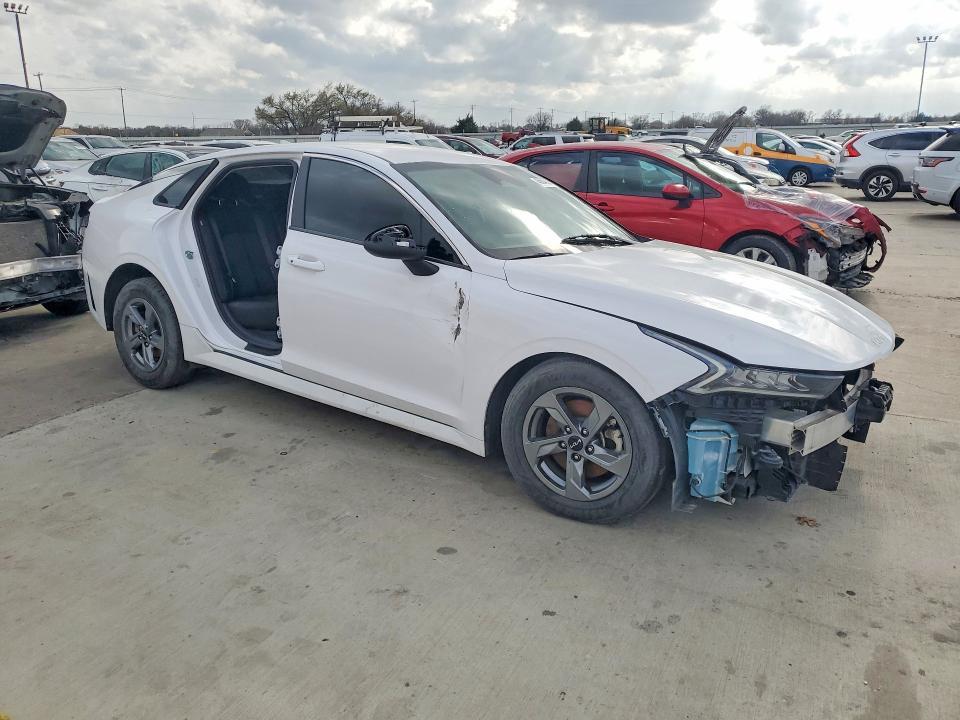2022 KIA K5 lxs