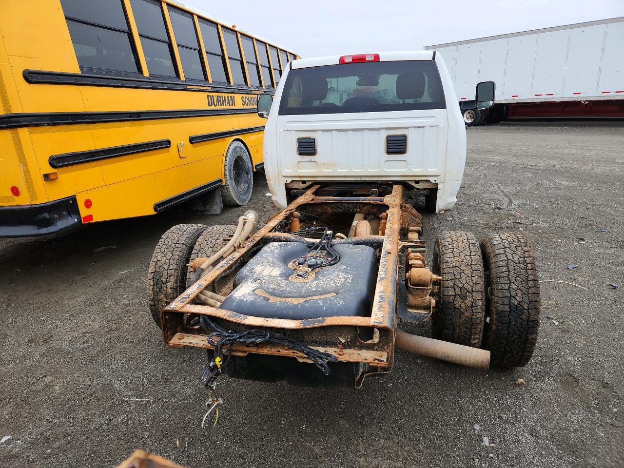 2015 Dodge RAM 3500 Truck Cab AND Chassis