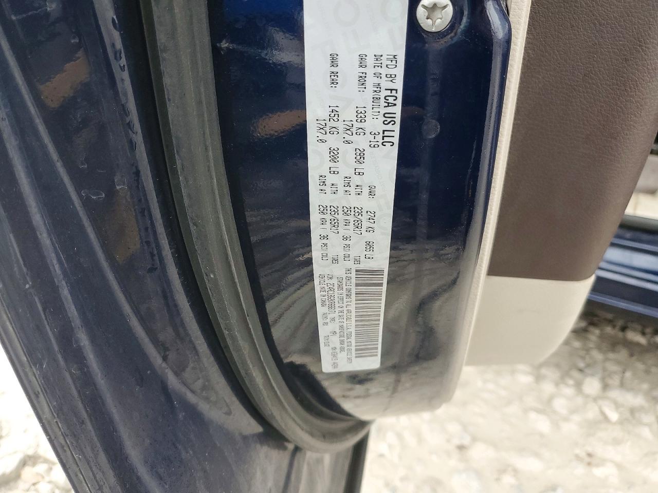 2019 Chrysler Pacifica Touring l