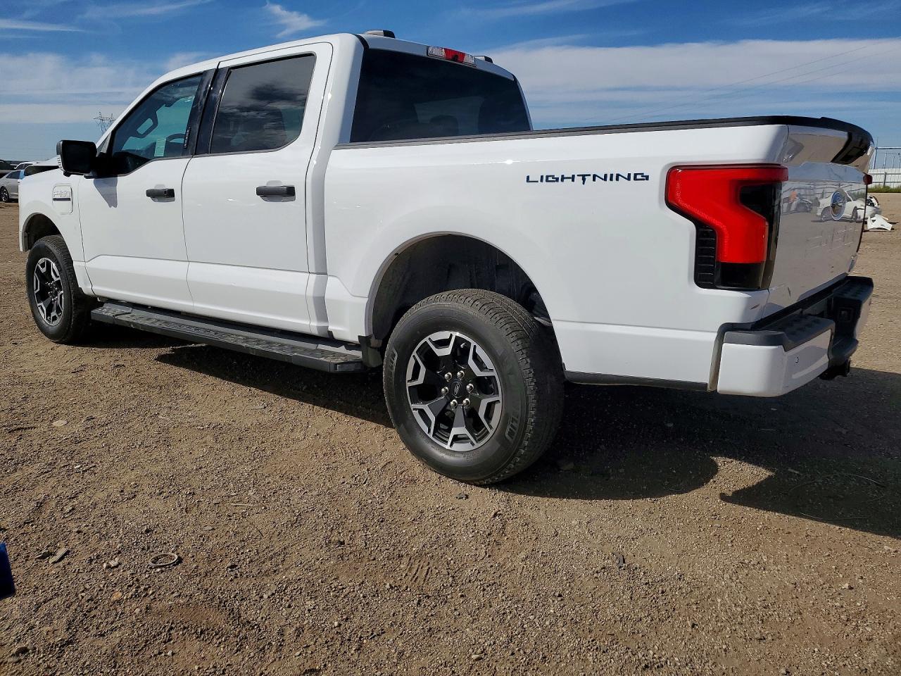 2023 Ford F150 Lightning PRO