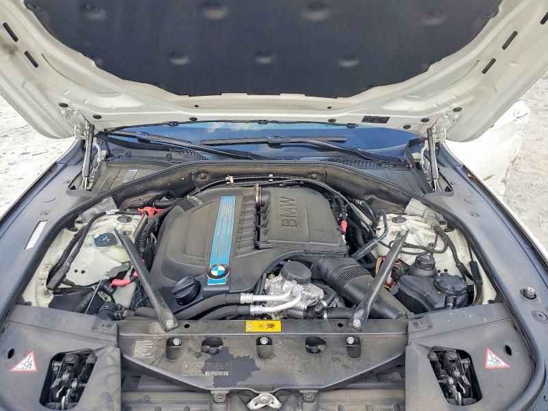 2013 BMW 740 li Hybrid