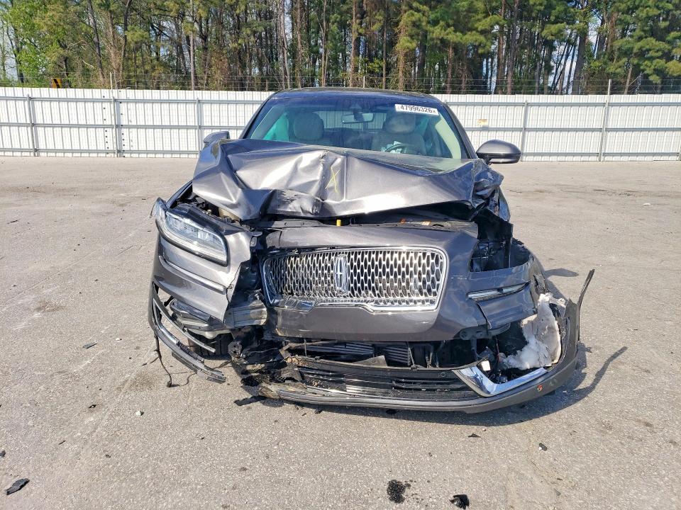 2020 Lincoln Nautilus Reserve