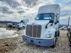 2017 Peterbilt 579 Semi Truck