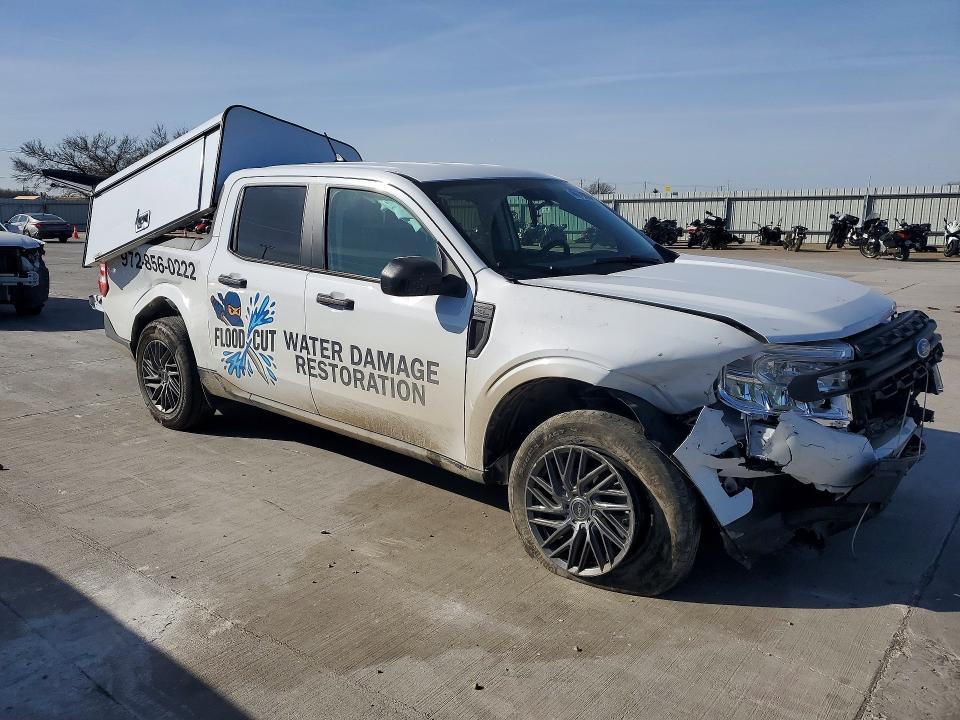 2024 Ford Maverick XL