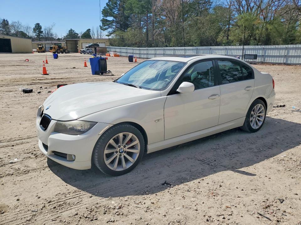 2011 BMW 328 i