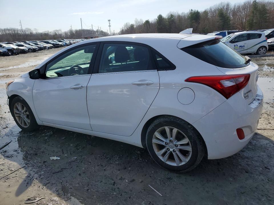 2013 Hyundai Elantra gt Base