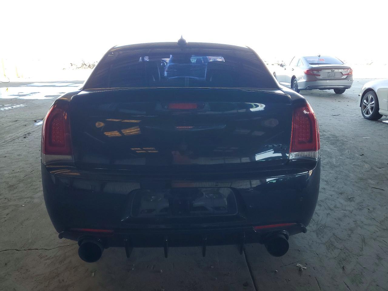 2018 Chrysler 300 s