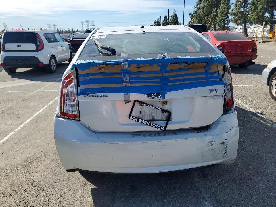 2014 Toyota Prius two