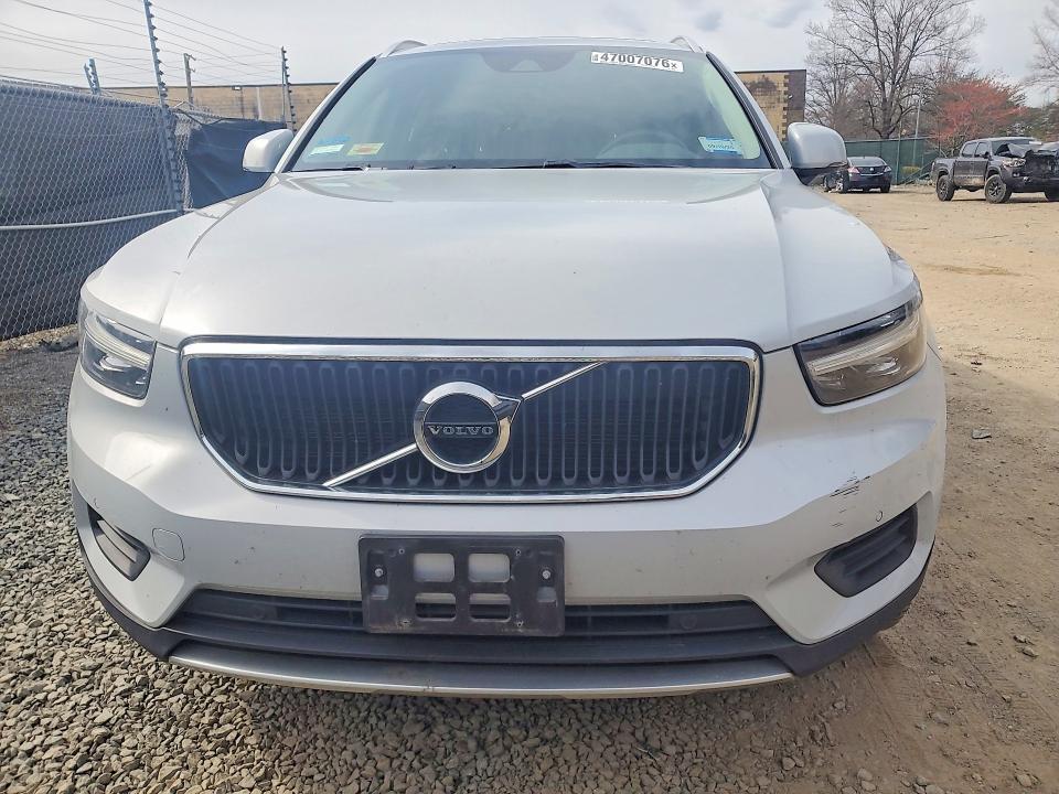 2020 Volvo Xc40 T4 Momentum