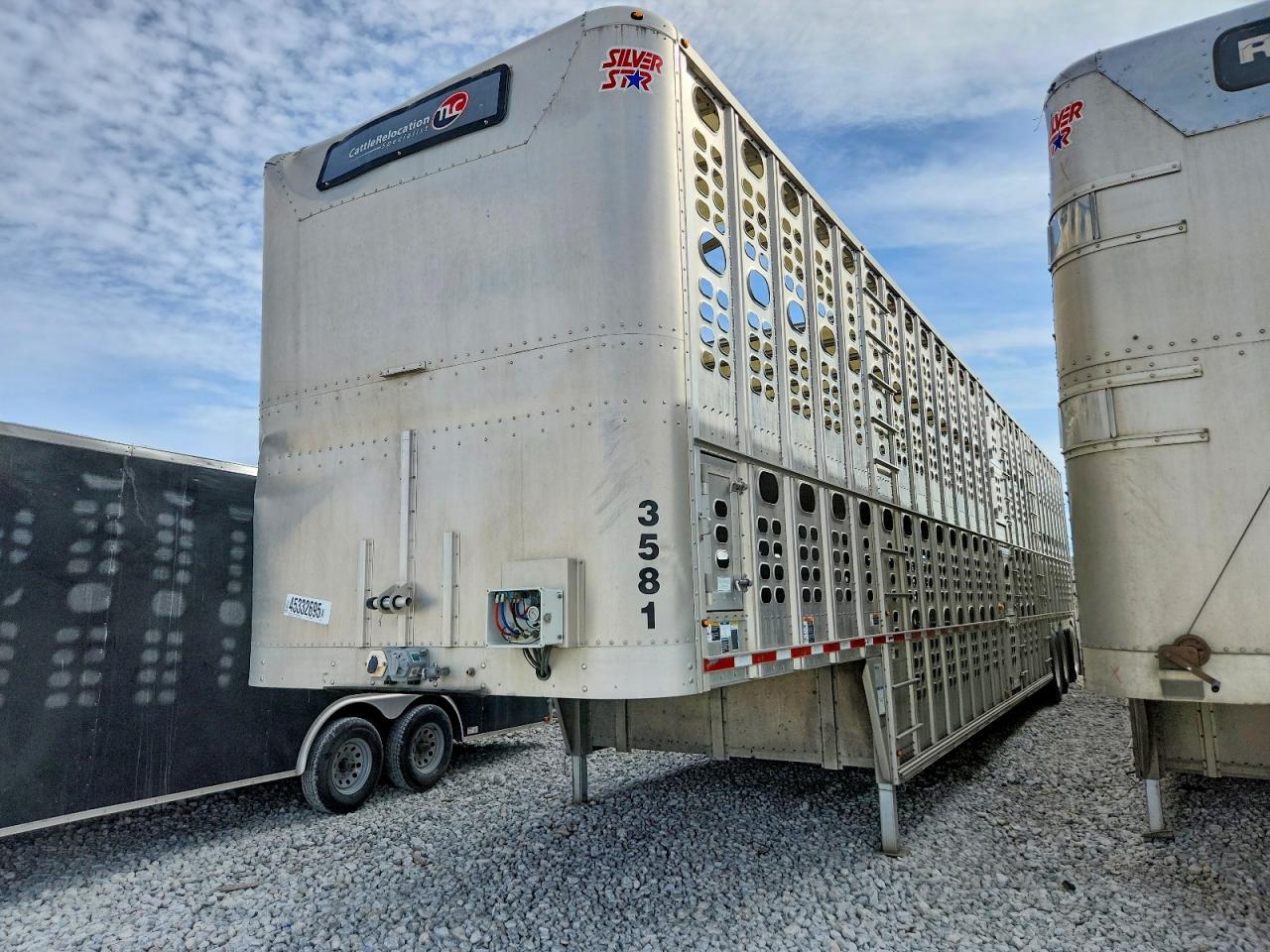 2022 Wilson Psdcl-406 Livestock Trailer