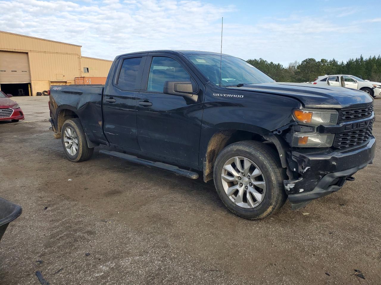 2019 Chevrolet Silverado K1500 Custom
