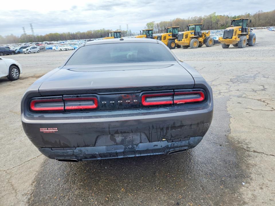 2017 Dodge Challenger sxt