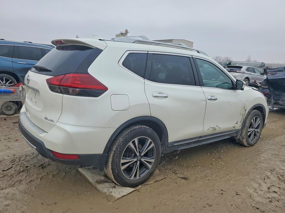 2018 Nissan Rogue s