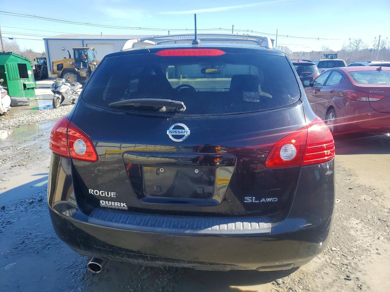 2010 Niss Rogue s