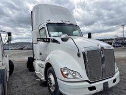Kenworth salvage cars for sale: 2014 Kenworth T680 Semi Truck