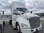 2014 Kenworth T680 Semi Truck