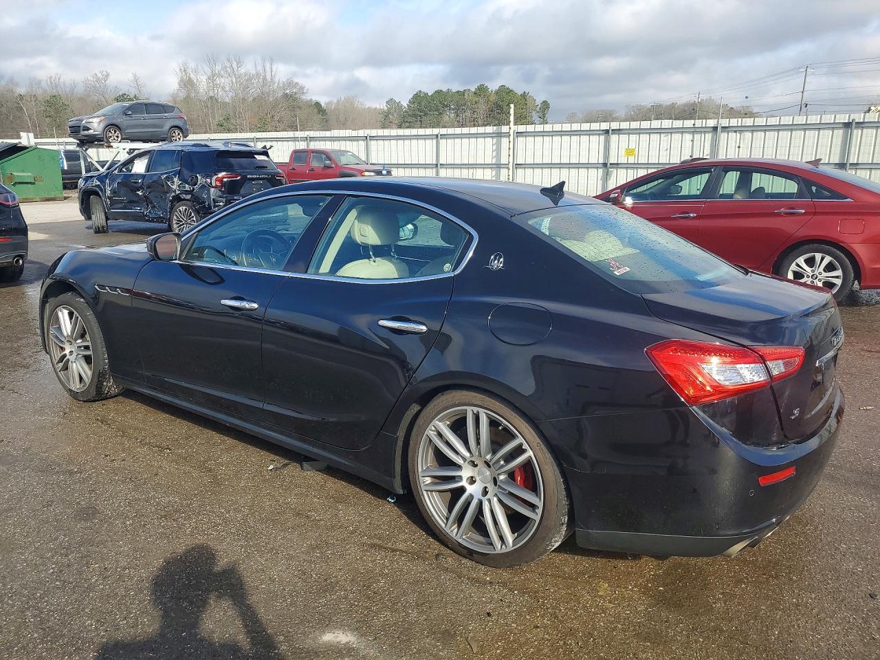 2017 Maserati Ghibli s