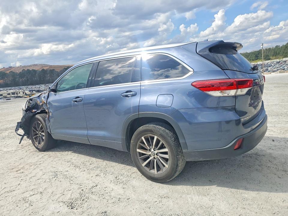 2018 Toyota Highlander xle