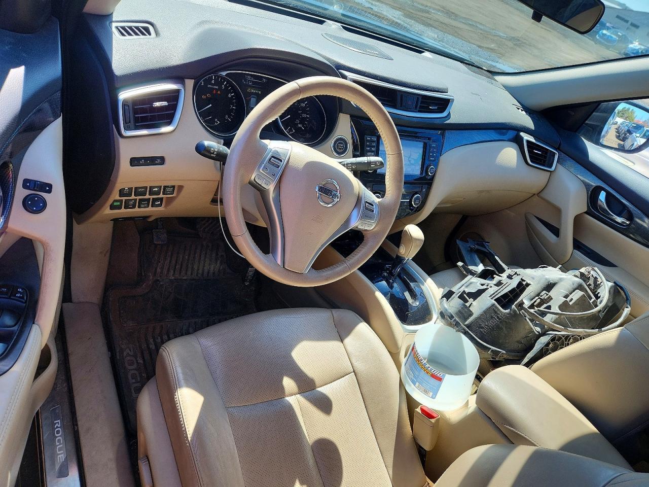 2015 Nissan Rogue sl