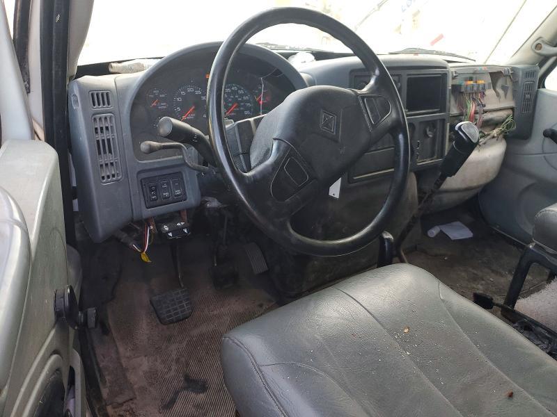 2003 International 4300 Flatbed Truck