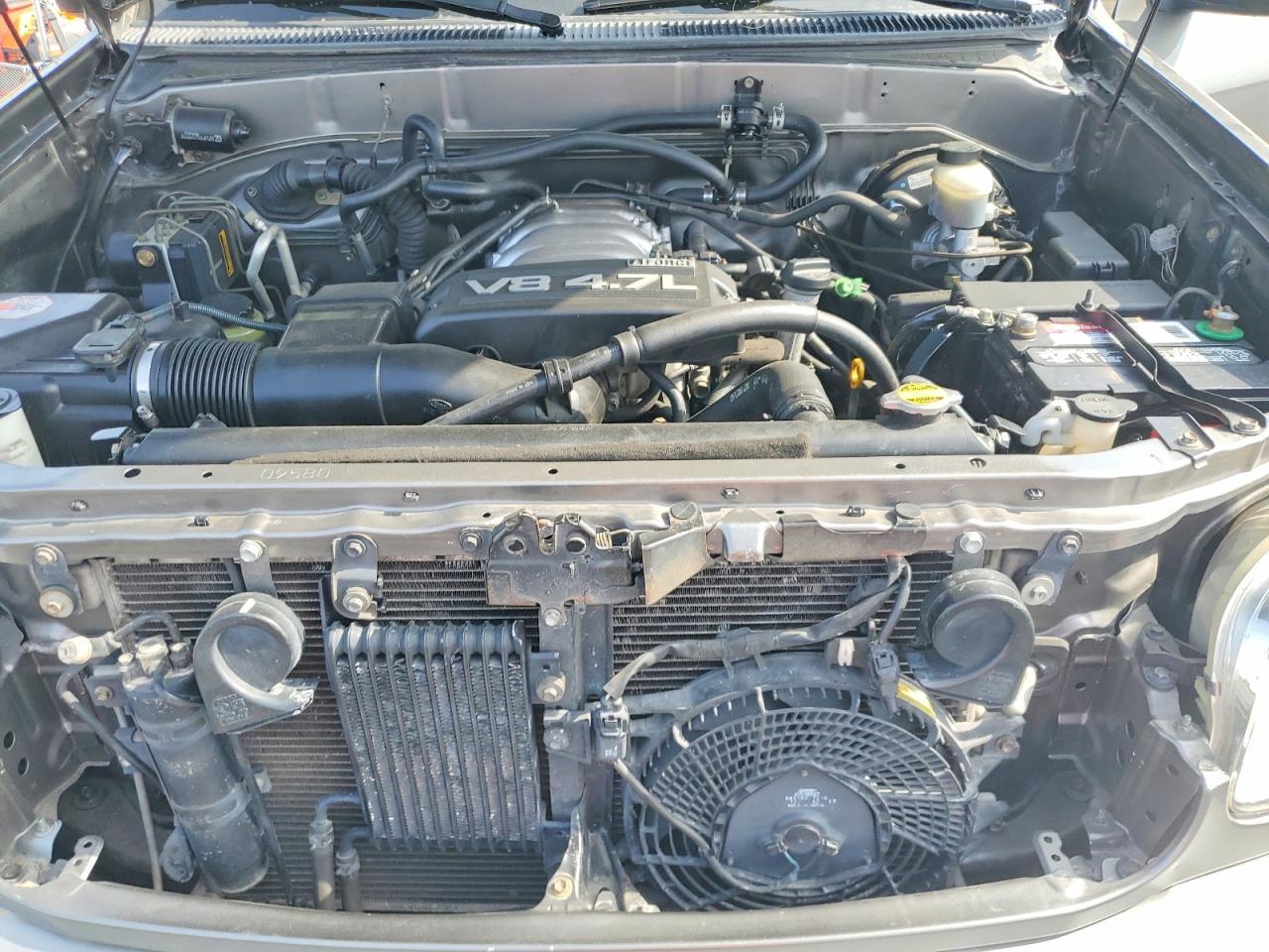 2003 Toyota Sequoia SR5