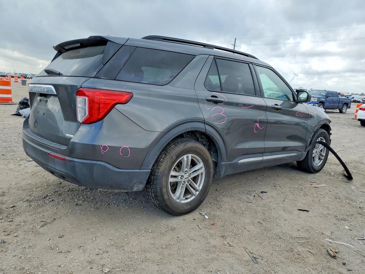 2020 Ford Explorer xlt