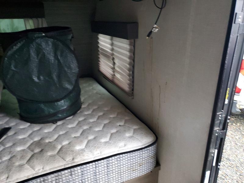 2022 Forest River 2022 Forest River Surveyor Camper