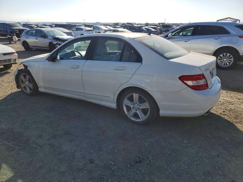 2011 Mercedes-Benz C300