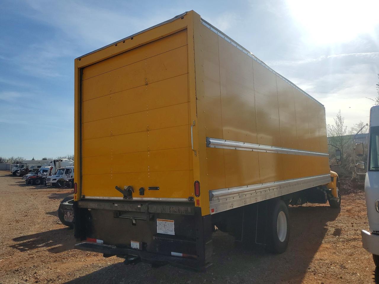 2020 International MV607 BOX Truck