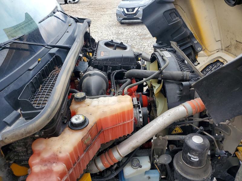 2023 International MV607 BOX Truck