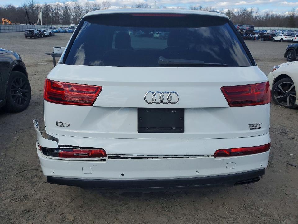 2018 Audi Q7 Prestige