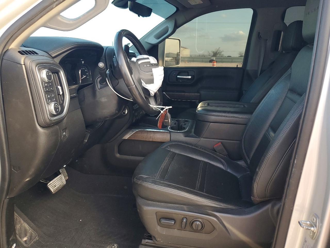 2022 GMC Sierra K3500 Denali