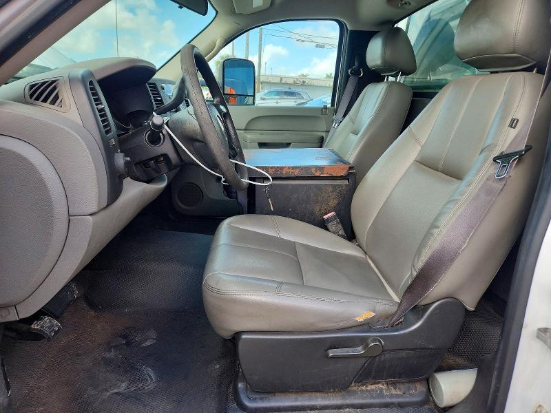 2013 Chev 1500 4X2 / Pickup