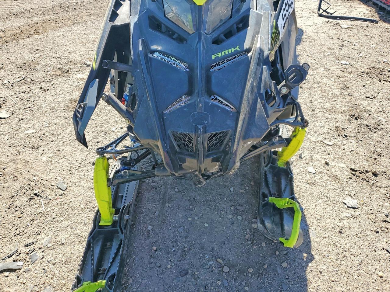 2022 Polaris Matryx RMK PKG