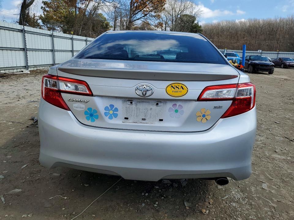 2012 Toyota Camry se