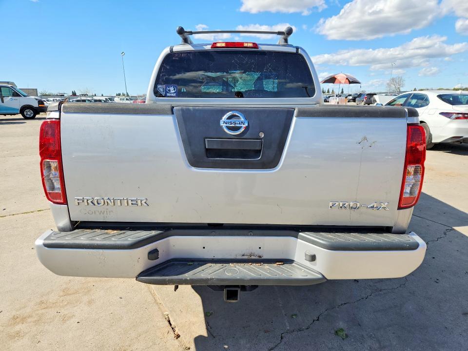 2012 Nissan Frontier S
