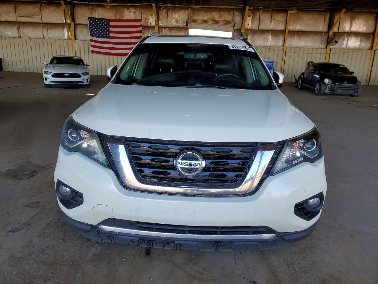 2018 Nissan Pathfinder Platinum